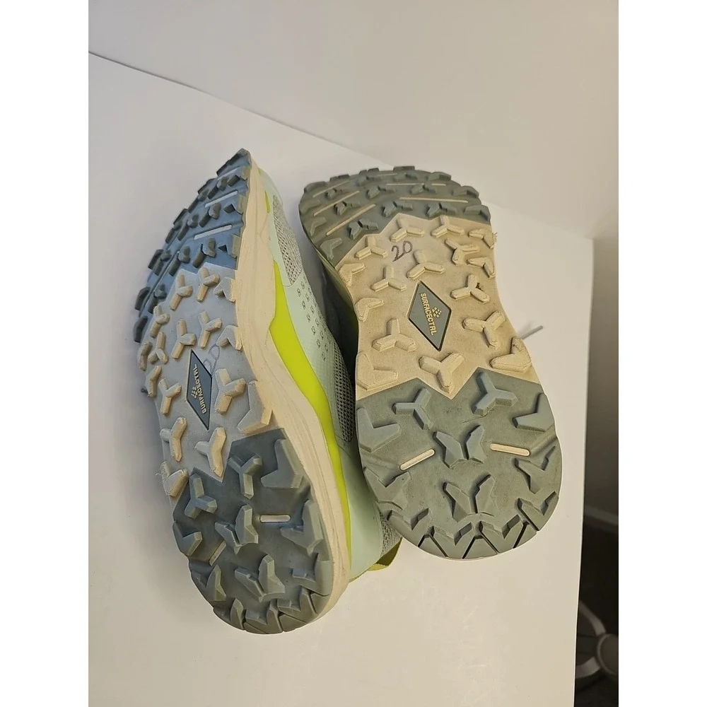 The North Face Women's VECTIV Escape Hiking Shoes - Green Mist/Wrought Iron‎ 8.5